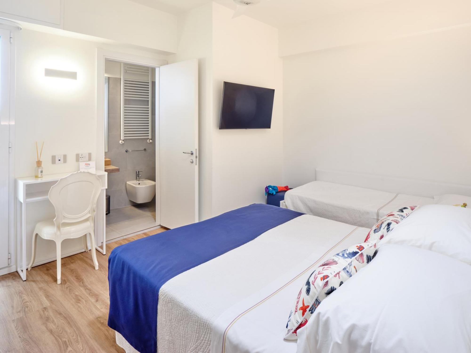 Una Hotels Imperial Beach Hotel Marotta Ngoại thất bức ảnh