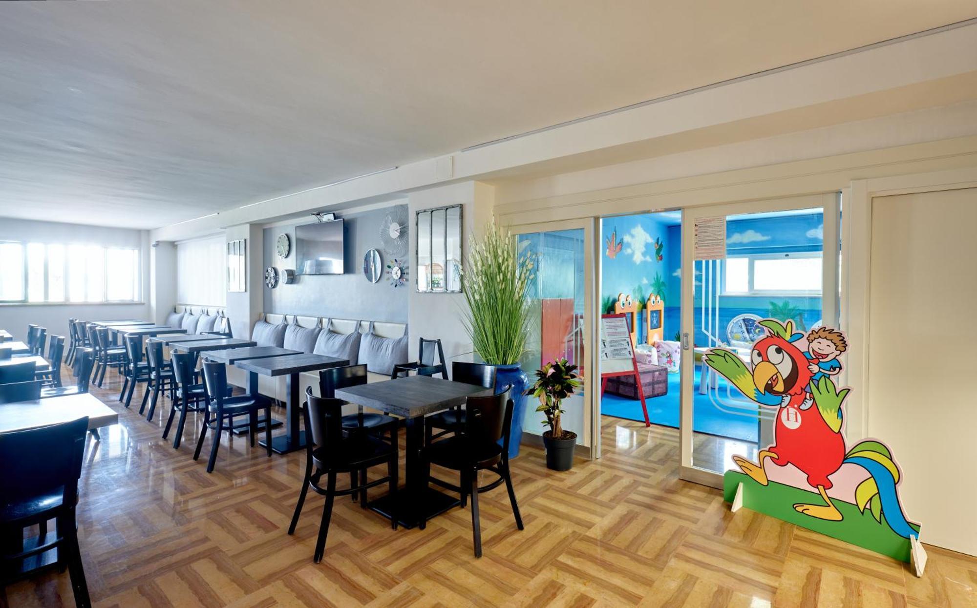 Una Hotels Imperial Beach Hotel Marotta Ngoại thất bức ảnh